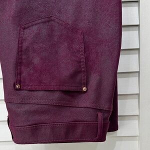 Chico's Women's Burgundy Straight Leg Pants